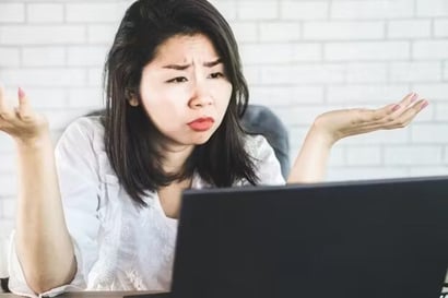 woman-at-computer-desk-rejection